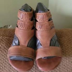 Bed Stu Roan sandals sz 9